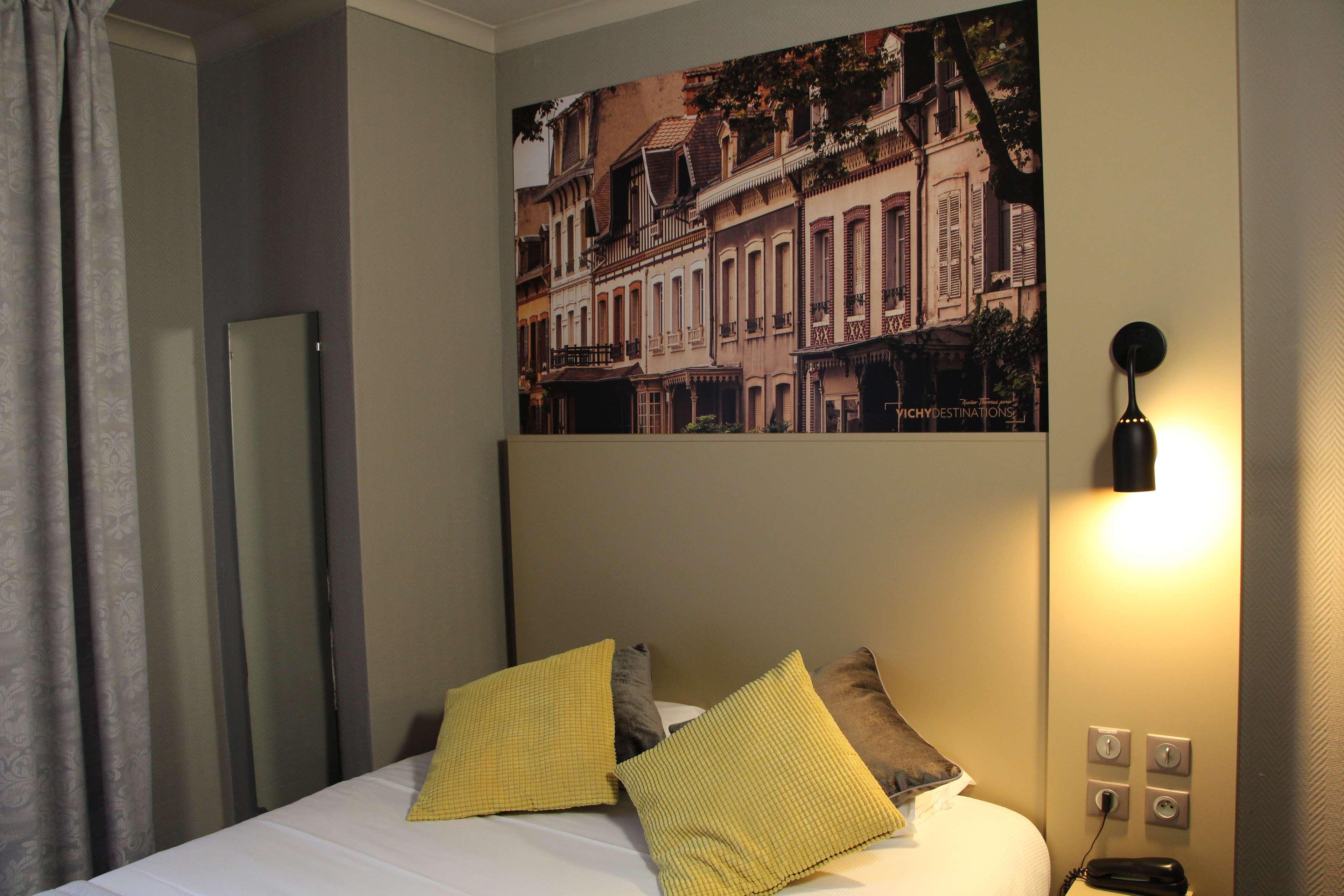 Hotel Kyriad Restaurant Centre 3*