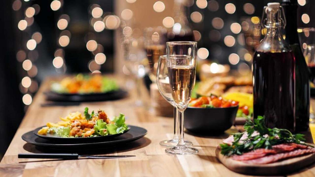 Kyriad Restaurant Centre Hotel 3*