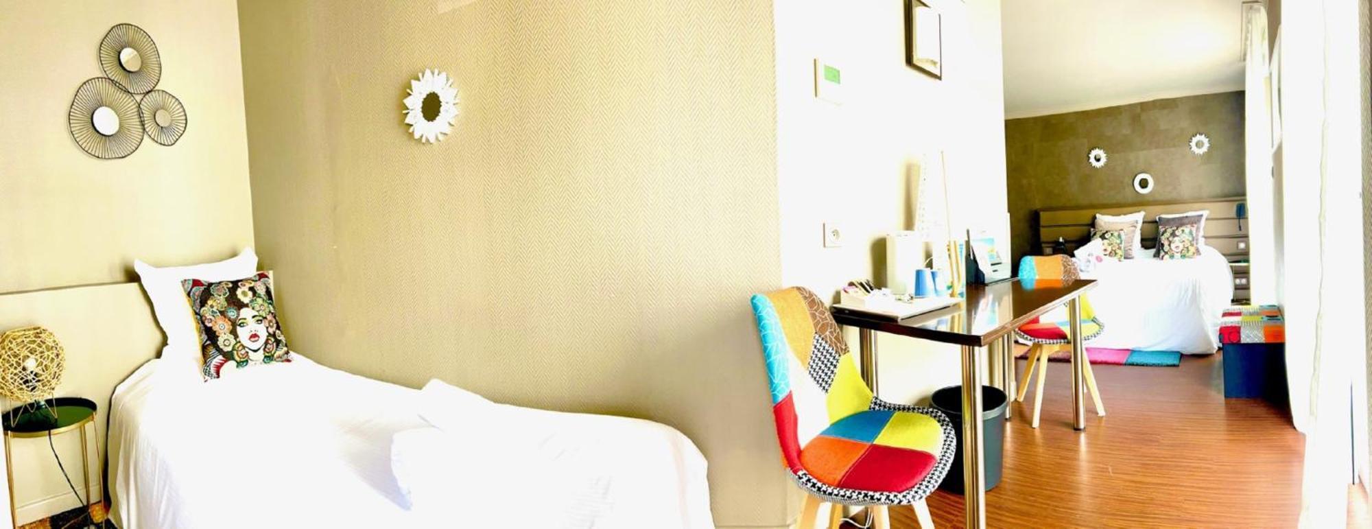 Kyriad Restaurant Centre Hotel 3*