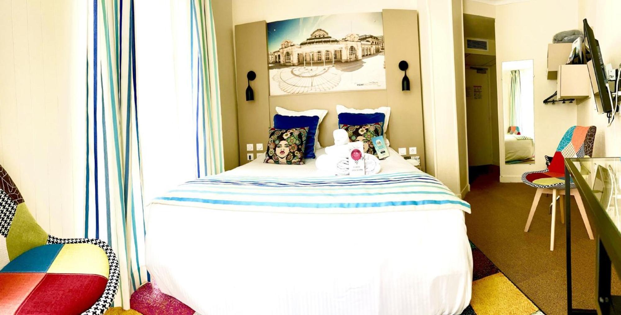 Kyriad Restaurant Centre Hotel 3*